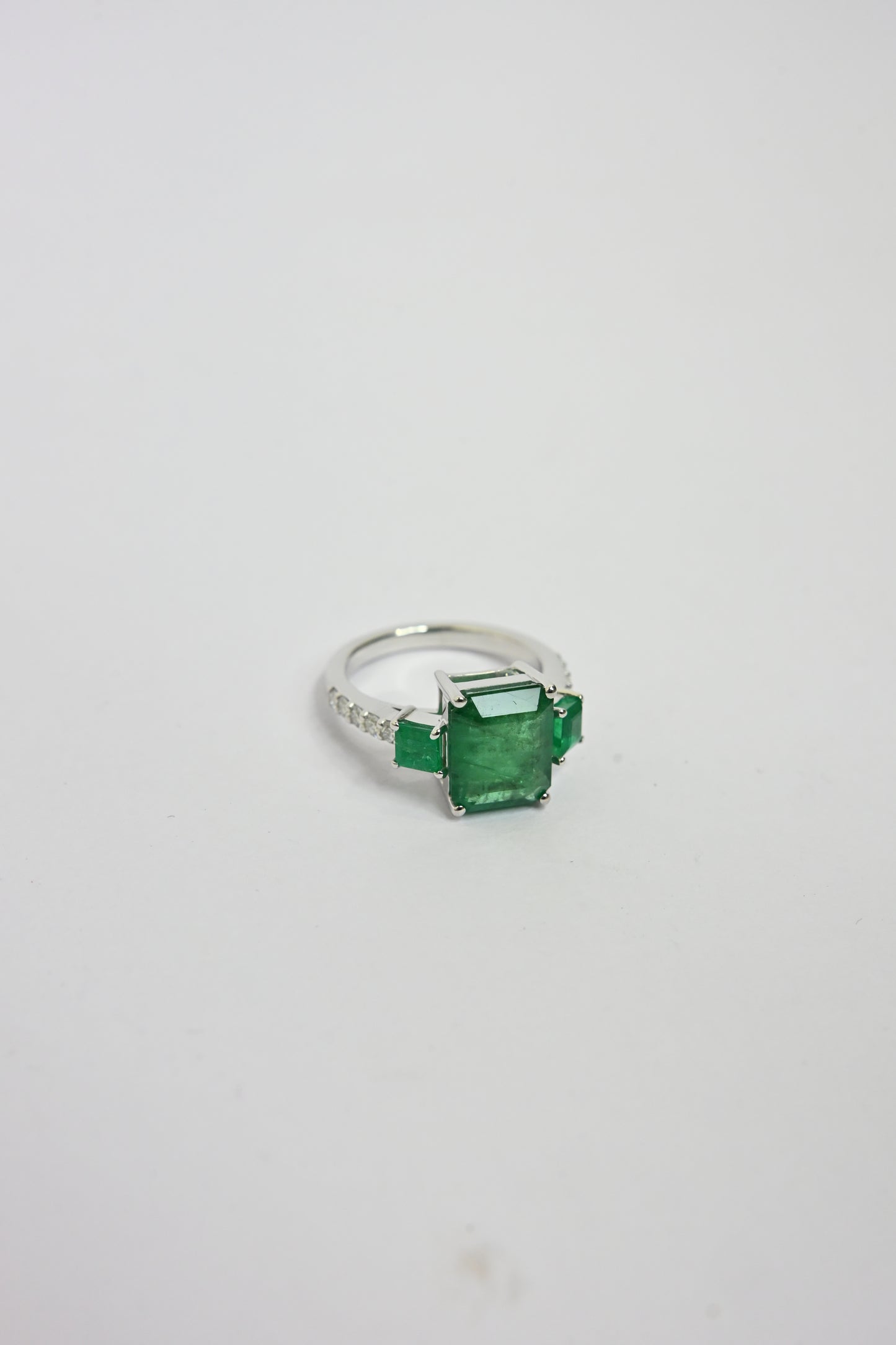 Royal Emerald Ring