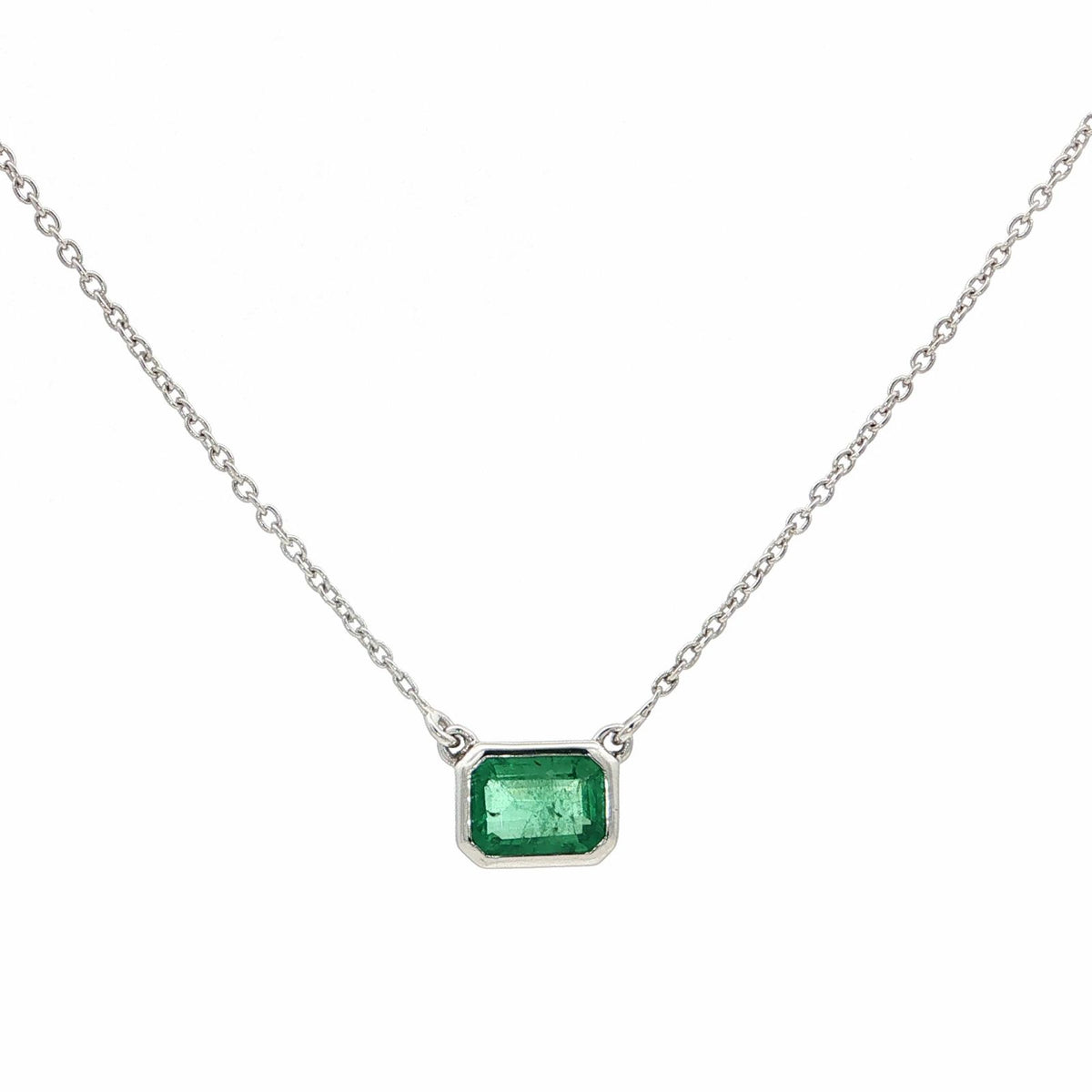 Emerald Bezel-Set Pendant Necklace