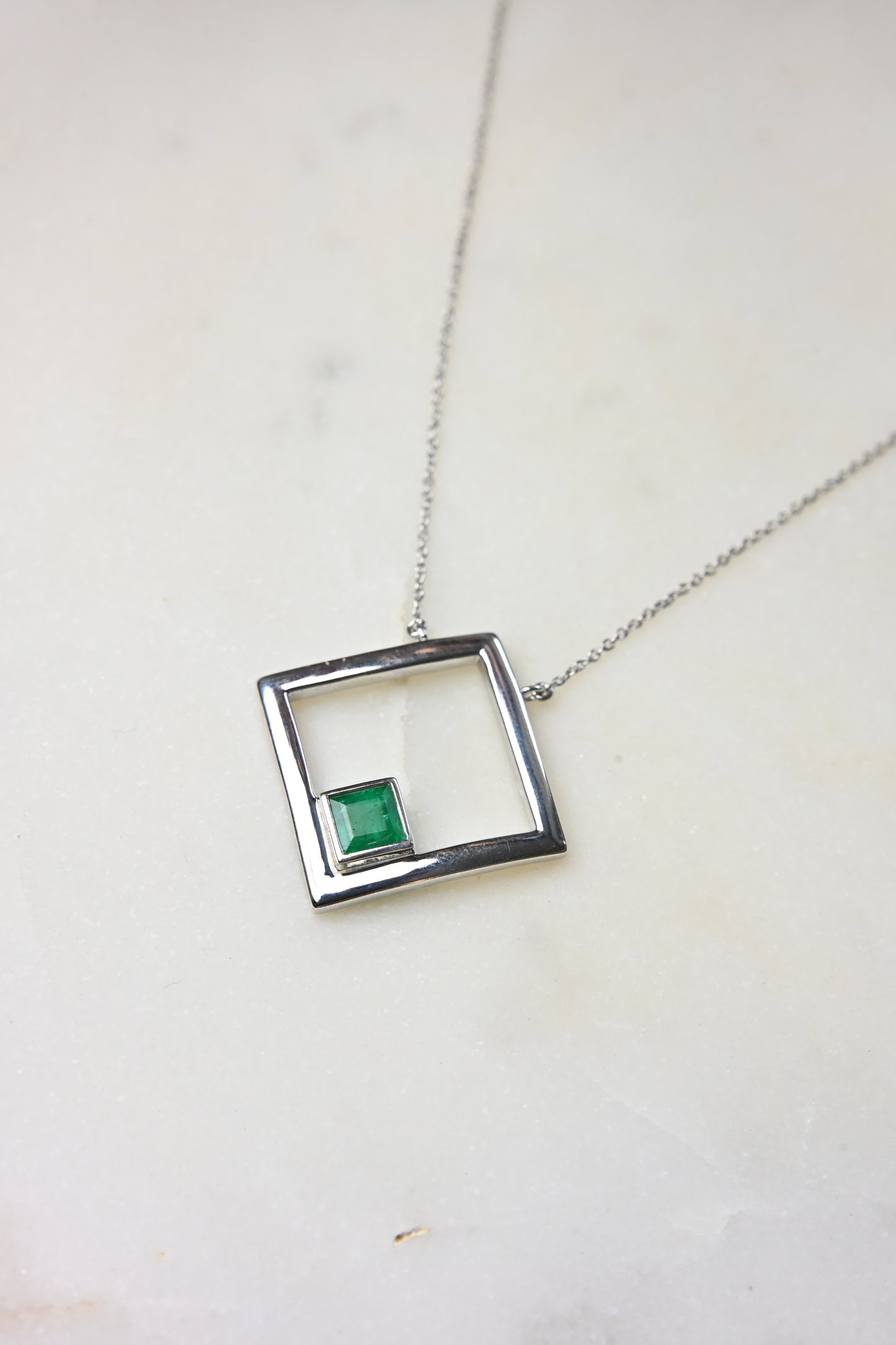 Emerald Frame Necklace