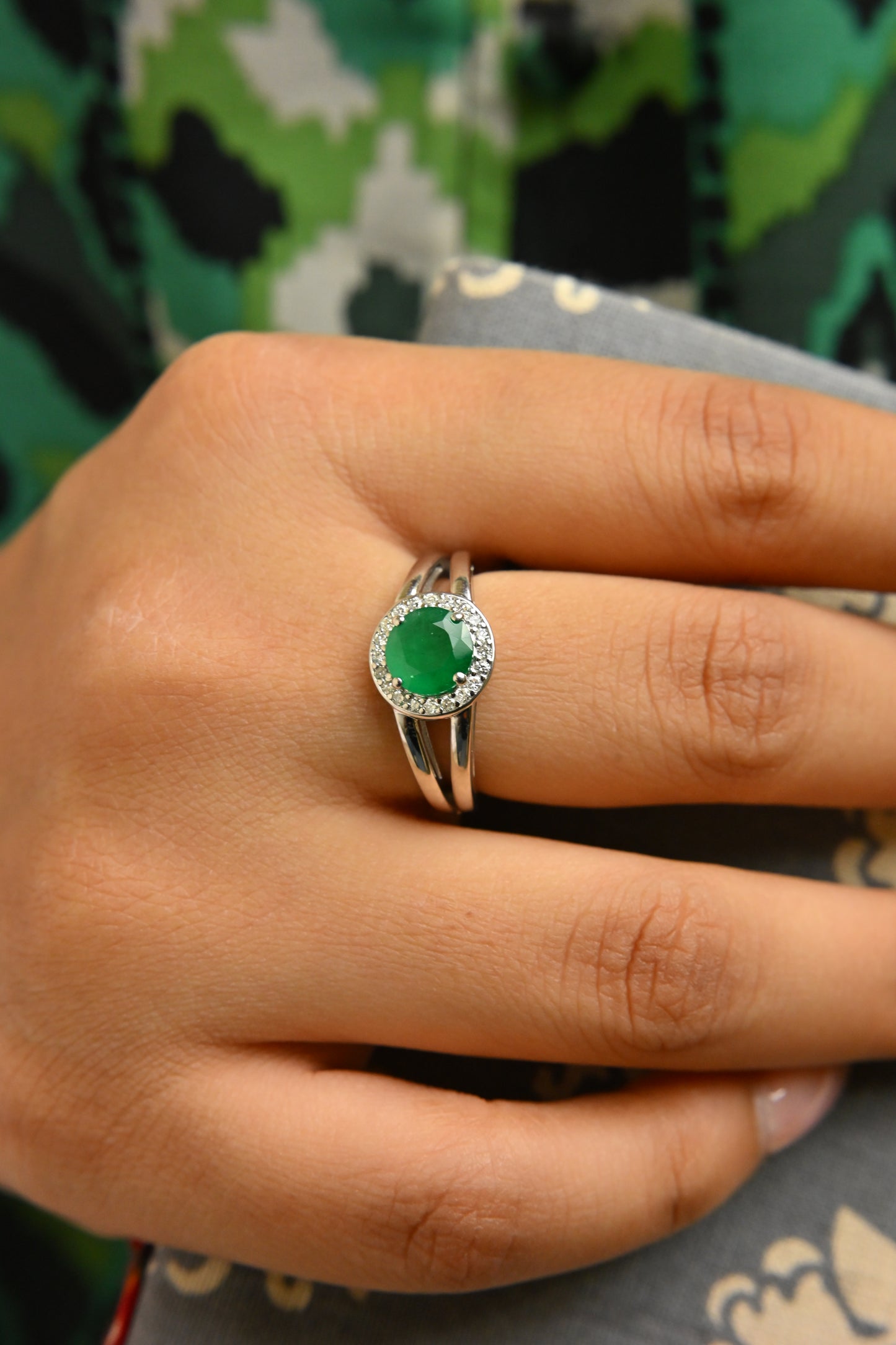 Emerald Crest Ring