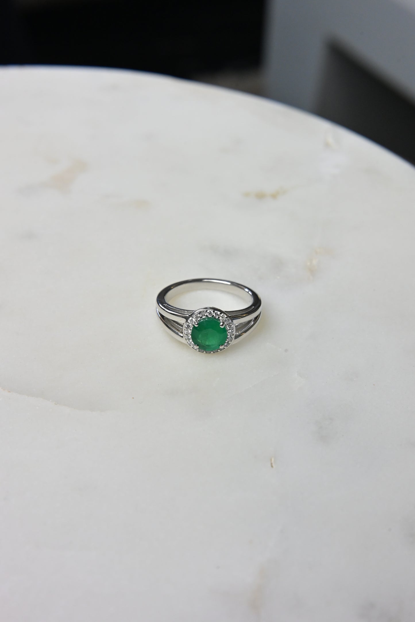 Emerald Crest Ring