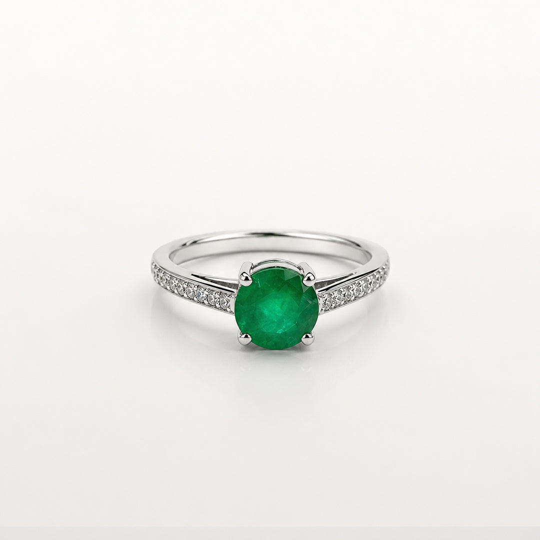 Classic Round Emerald Ring